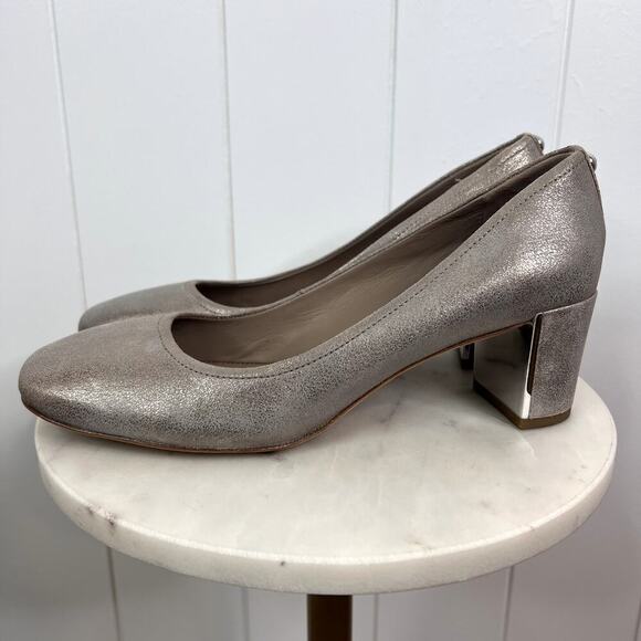 Donald J Pliner Corin Distressed Metallic Pump SZ 7 1/2 - Picture 1 of 6